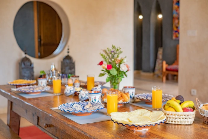 Kitchen and services at Villa Aruba in Essaouira