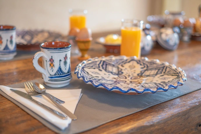Kitchen and services at Villa Aruba in Essaouira